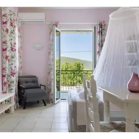 Rosegarden Tatil Evi *