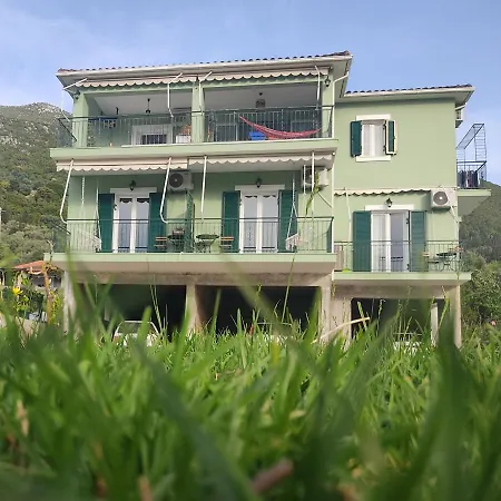 Rosegarden Tatil Evi *